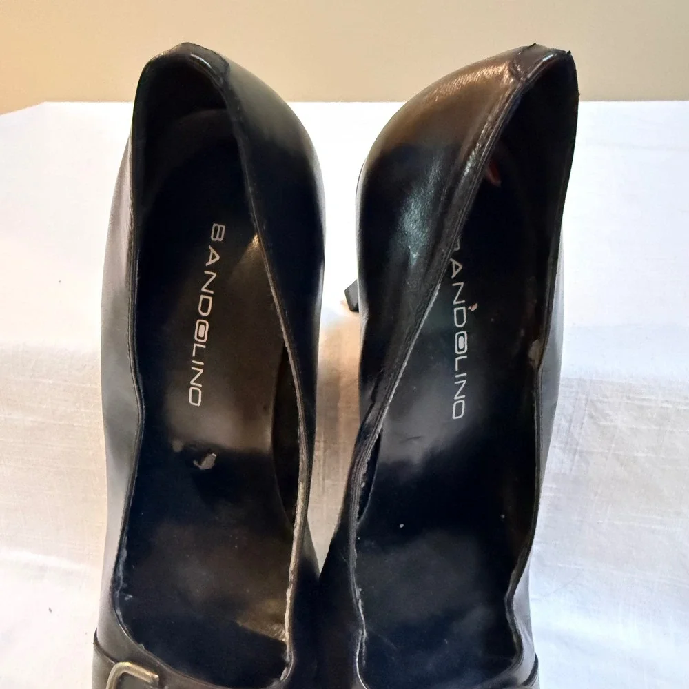 Bandolino Flawless Pumps 7M Black Leather Square Toe Buckle Stiletto Heels